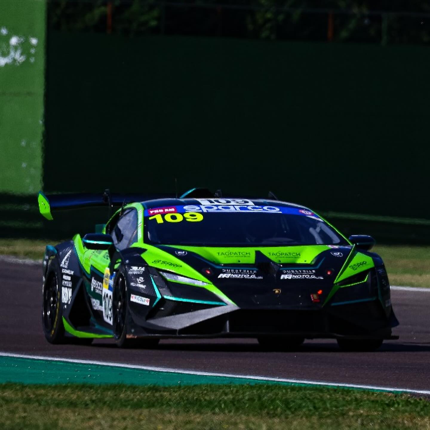 Nel Campionato Italiano GT a Imola, Fontana leader di classifica nel GT Cup